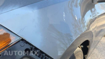 2017 Toyota Corolla LE Sedan – miniatura 7