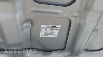 2017 Toyota Corolla LE Sedan - miniatura 16