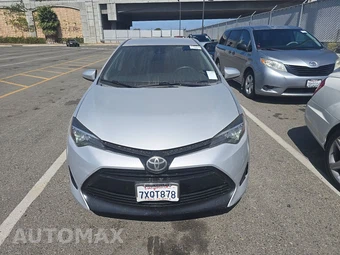 2017 Toyota Corolla LE Sedan - miniatura 2
