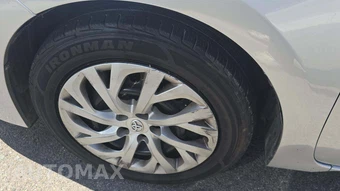 2017 Toyota Corolla LE Sedan - miniatura 29