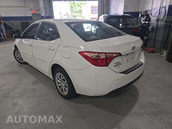 2017 Toyota Corolla LE Sedan - miniatura 2