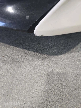 2017 Toyota Corolla LE Sedan - miniatura 24