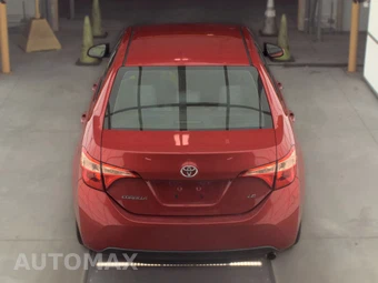 2017 Toyota Corolla LE Sedan – miniatura 5