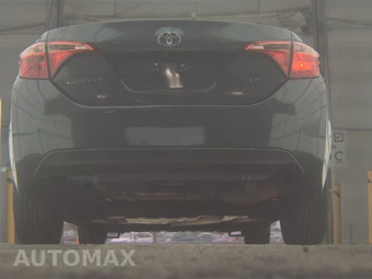 2017 Toyota Corolla LE Sedan – miniatura 7