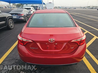 2017 Toyota Corolla LE Sedan – miniatura 5