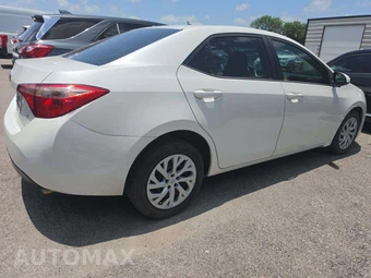 2017 Toyota Corolla LE Sedan - miniatura 3