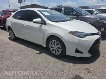 2017 Toyota Corolla LE Sedan - miniatura 4
