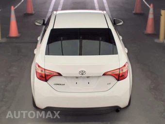 2017 Toyota Corolla LE Sedan - miniatura 5
