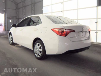 2017 Toyota Corolla LE Sedan - miniatura 6