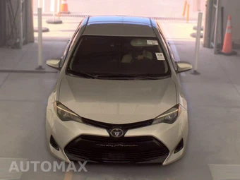 2017 Toyota Corolla LE Sedan – miniatura 2