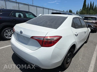 2017 Toyota Corolla LE Sedan – miniatura 4