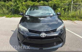 2017 Toyota Corolla LE Sedan - miniatura 2