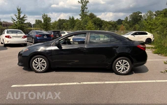 2017 Toyota Corolla LE Sedan - miniatura 5