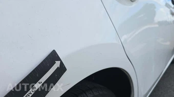 2017 Toyota Corolla LE Sedan – miniatura 19
