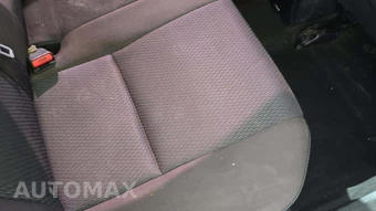 2017 Toyota Corolla LE Sedan – miniatura 30