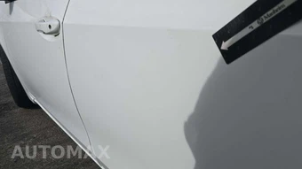 2017 Toyota Corolla LE Sedan – miniatura 8