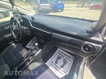 2017 Toyota Corolla LE Sedan - miniatura 19