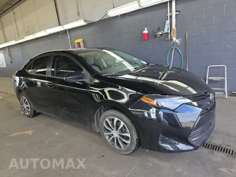 2017 Toyota Corolla LE Sedan - miniatura 3