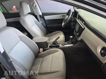 2017 Toyota Corolla LE Sedan - miniatura 8