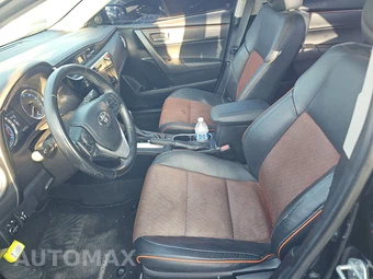 2017 Toyota Corolla SE Sedan – miniatura 7