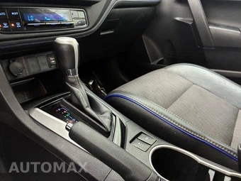 2017 Toyota Corolla SE Sedan - miniatura 16