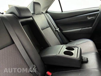 2017 Toyota Corolla SE Sedan - miniatura 32