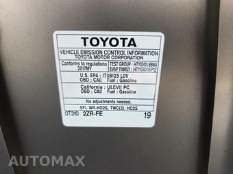 2017 Toyota Corolla SE Sedan – miniatura 20