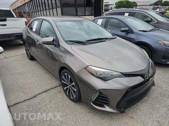 2017 Toyota Corolla SE Sedan – miniatura 4