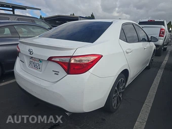 2017 Toyota Corolla SE Sedan - miniatura 4