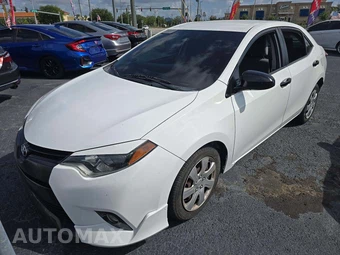 2017 Toyota Corolla SE Sedan