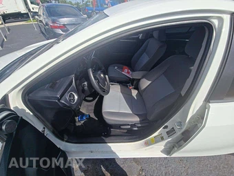 2017 Toyota Corolla SE Sedan – miniatura 6