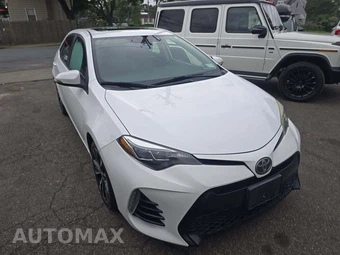 2017 Toyota Corolla XSE Sedan – miniatura 4