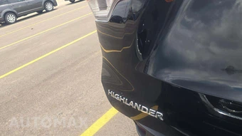 2017 Toyota Highlander LE – miniatura 29