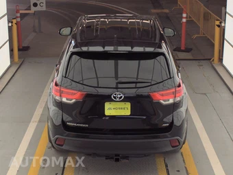 2017 Toyota Highlander LE – miniatura 5