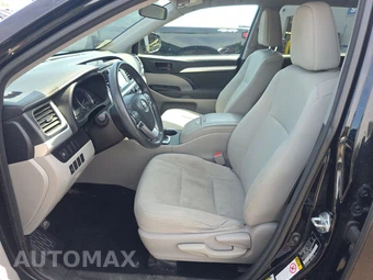 2017 Toyota Highlander LE – miniatura 7