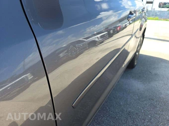 2017 Toyota Highlander LE – miniatura 24