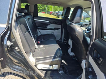 2017 Toyota Highlander LE - miniatura 17