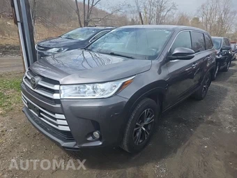 2017 Toyota Highlander LE Plus