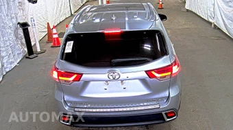 2017 Toyota Highlander Limited Platinum – miniatura 5