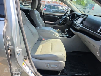 2017 Toyota Highlander Limited Platinum – miniatura 8