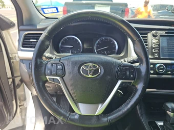 2017 Toyota Highlander Limited Platinum – miniatura 10