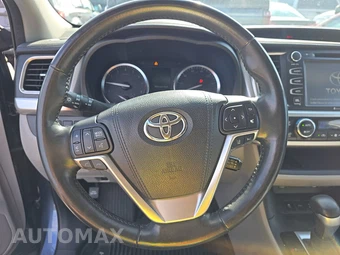 2017 Toyota Highlander Limited Platinum – miniatura 10