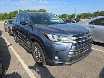 2017 Toyota Highlander Limited Platinum – miniatura 3