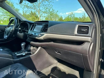 2017 Toyota Highlander SE – miniatura 12