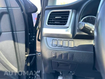 2017 Toyota Highlander SE – miniatura 22