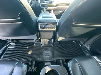 2017 Toyota Highlander SE – miniatura 31