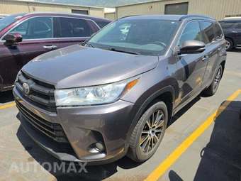 2017 Toyota Highlander SE