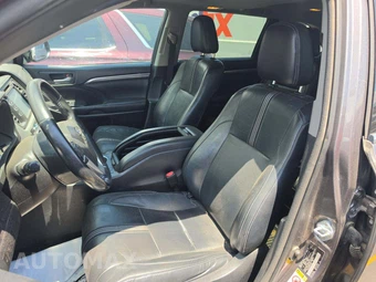 2017 Toyota Highlander SE - miniatura 6