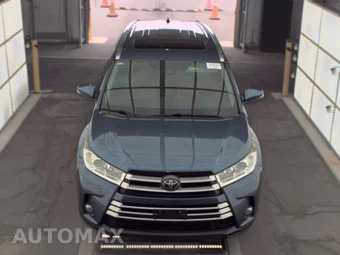 2017 Toyota Highlander SE - miniatura 2