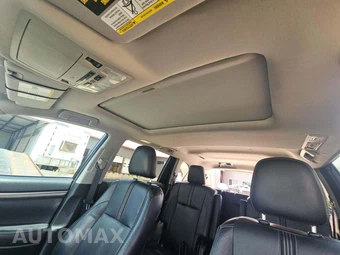 2017 Toyota Highlander SE – miniatura 11